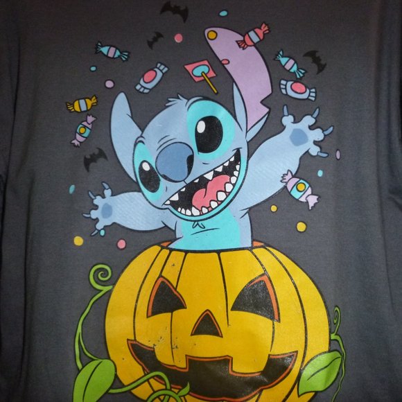 Womens Disney LILO & STITCH Halloween Crop T-Shirt Plus Size 1X 2X 3X NWT - Picture 2 of 2